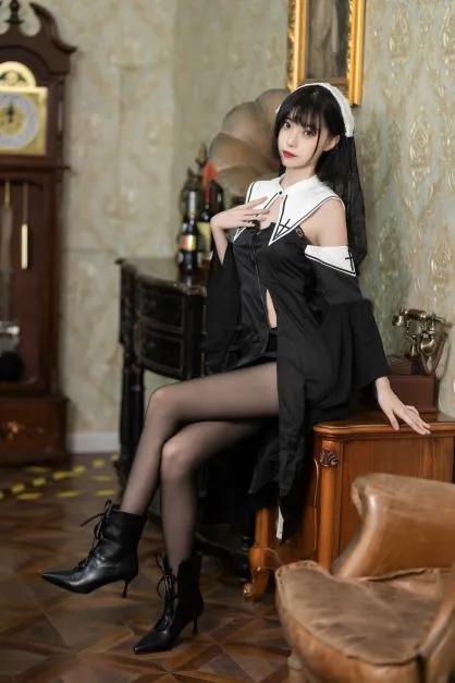 [Coser] 许岚LAN - 暗黑修女