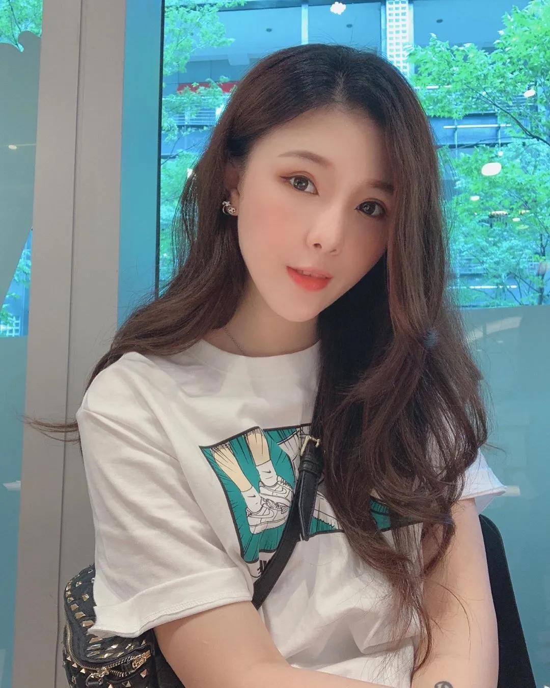 采乙林 纯净美颜让人看了蠢蠢欲动(8)