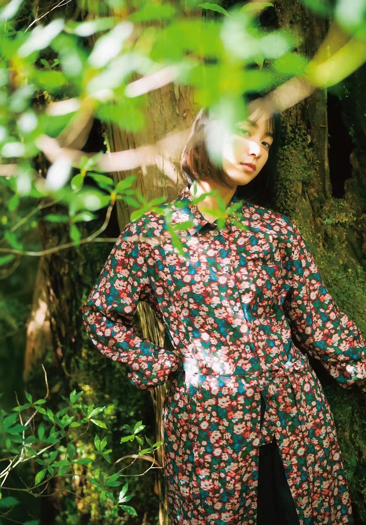 Yumia Fujisaki 藤﨑ゆみあ, Shonen Magazine 2026 No.01 (週刊少年マガジン 2026年1號)(5)