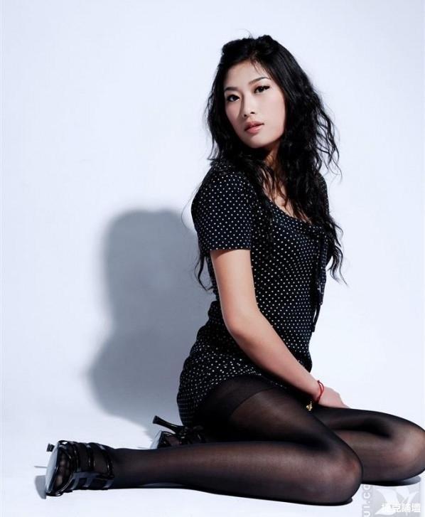 轻熟女的透肤黑丝(17p)(5)