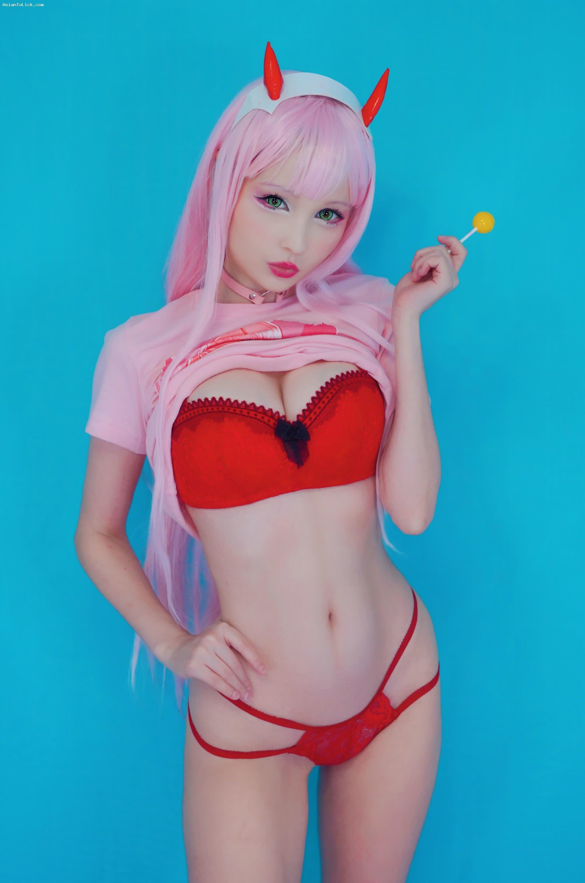 Hidori Rose con cosplay de Zero Two de Darling in the Franxx.   2 Videos - Sexy asian pics gallery(22)