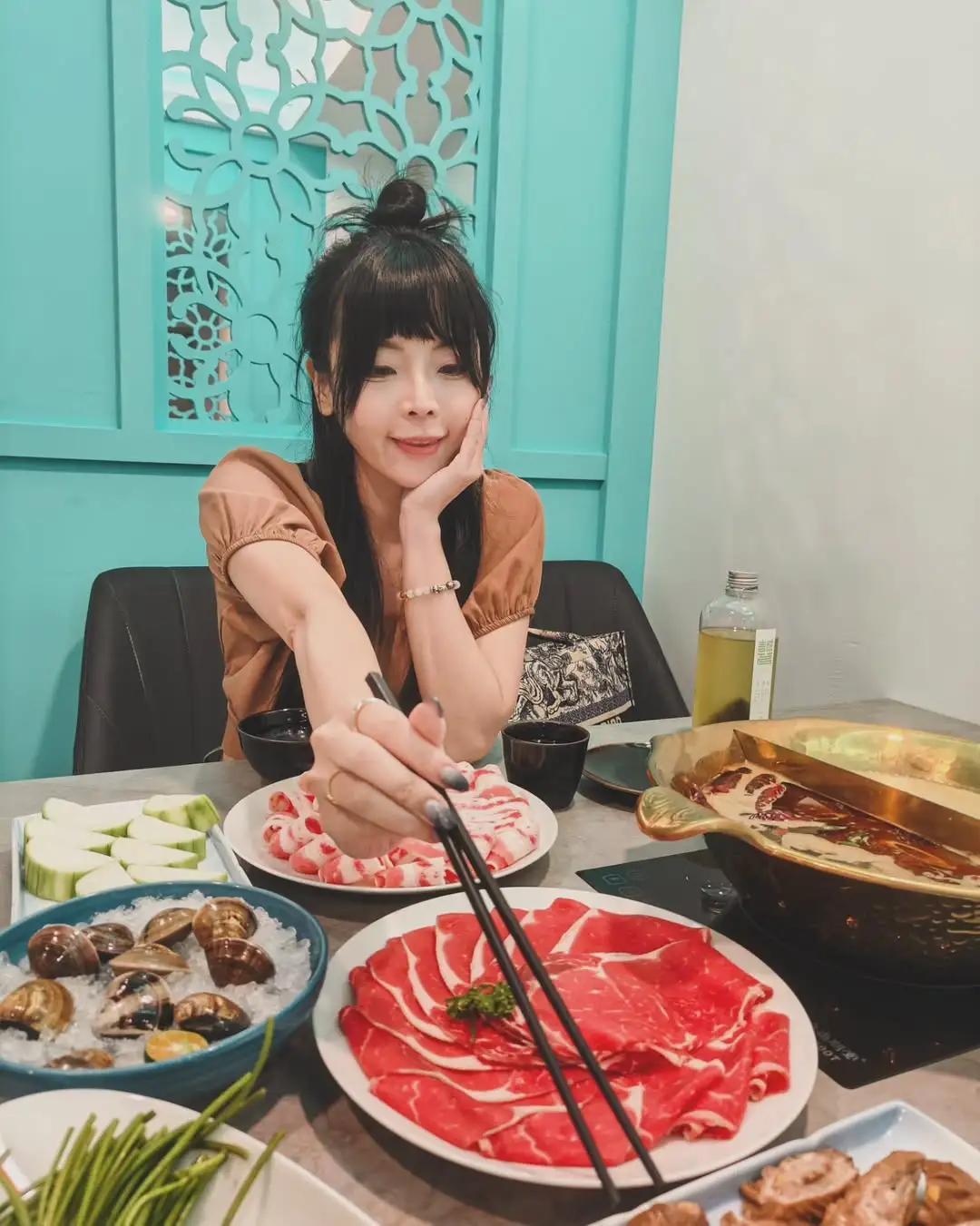 「Maggie性感甜心小小」可甜可性感魅力无穷(9)