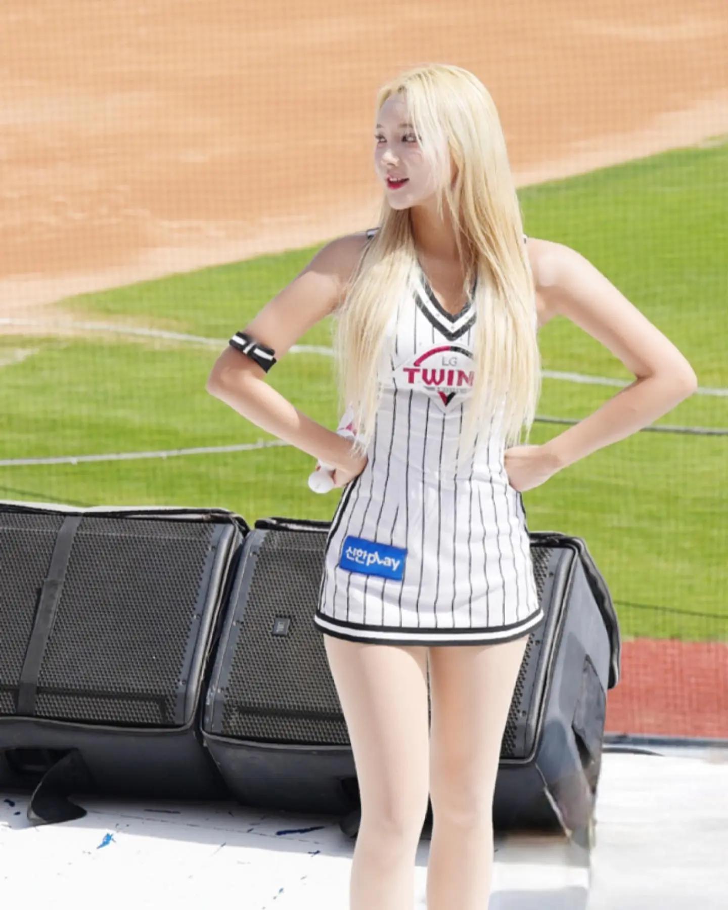 Lee Jin(李珍)详情介绍-Lee Jin(李珍)美图小说-Lee Jin(李珍)美图小说-迅雷下载-磁力-Myav范-(40)