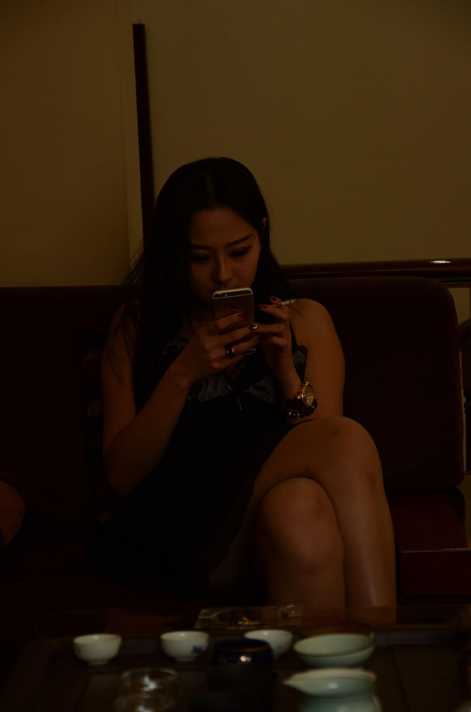 国模套图 国模于子涵&闺蜜彤彤人体私拍套图(119)