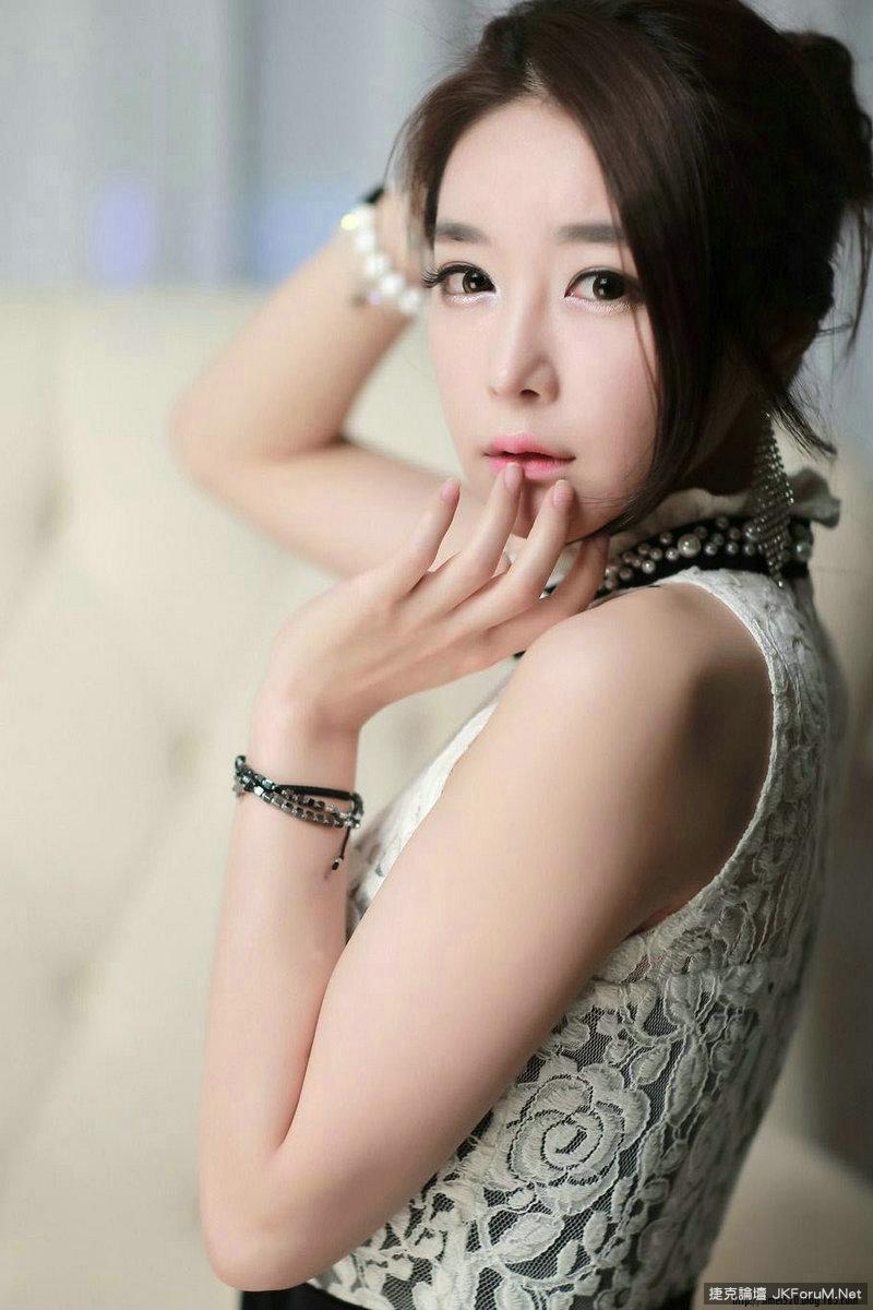 蕾丝白裙娇滴美人(8)