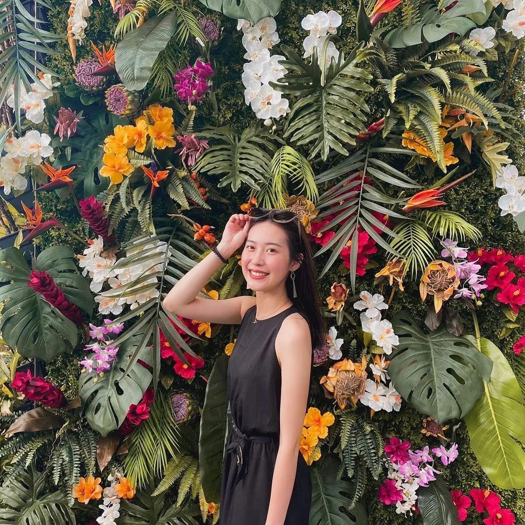 南山人寿主任「Betty」气质清新充满女友感　什么保单都签下去！(9)