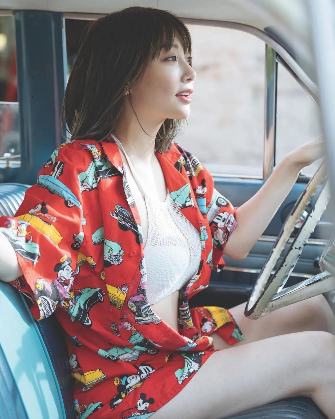 港版明日花绮罗！电竞女神「Rose Ma」第二次巨乳冲击　科幻「酥胸炸裂」外加搞蕾丝(4)