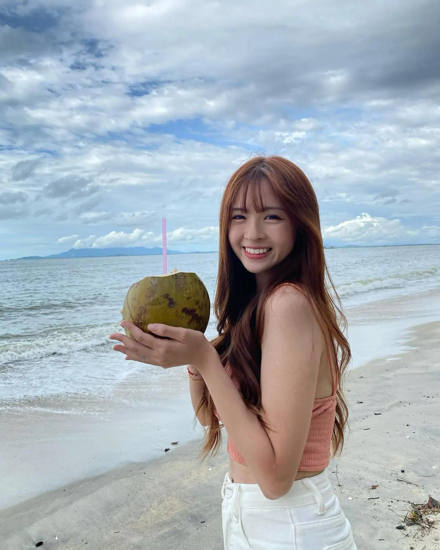 台湾记者好香 ! 电眼正妹记者 IG被乡民神出羞喊：我普妹啦(5)