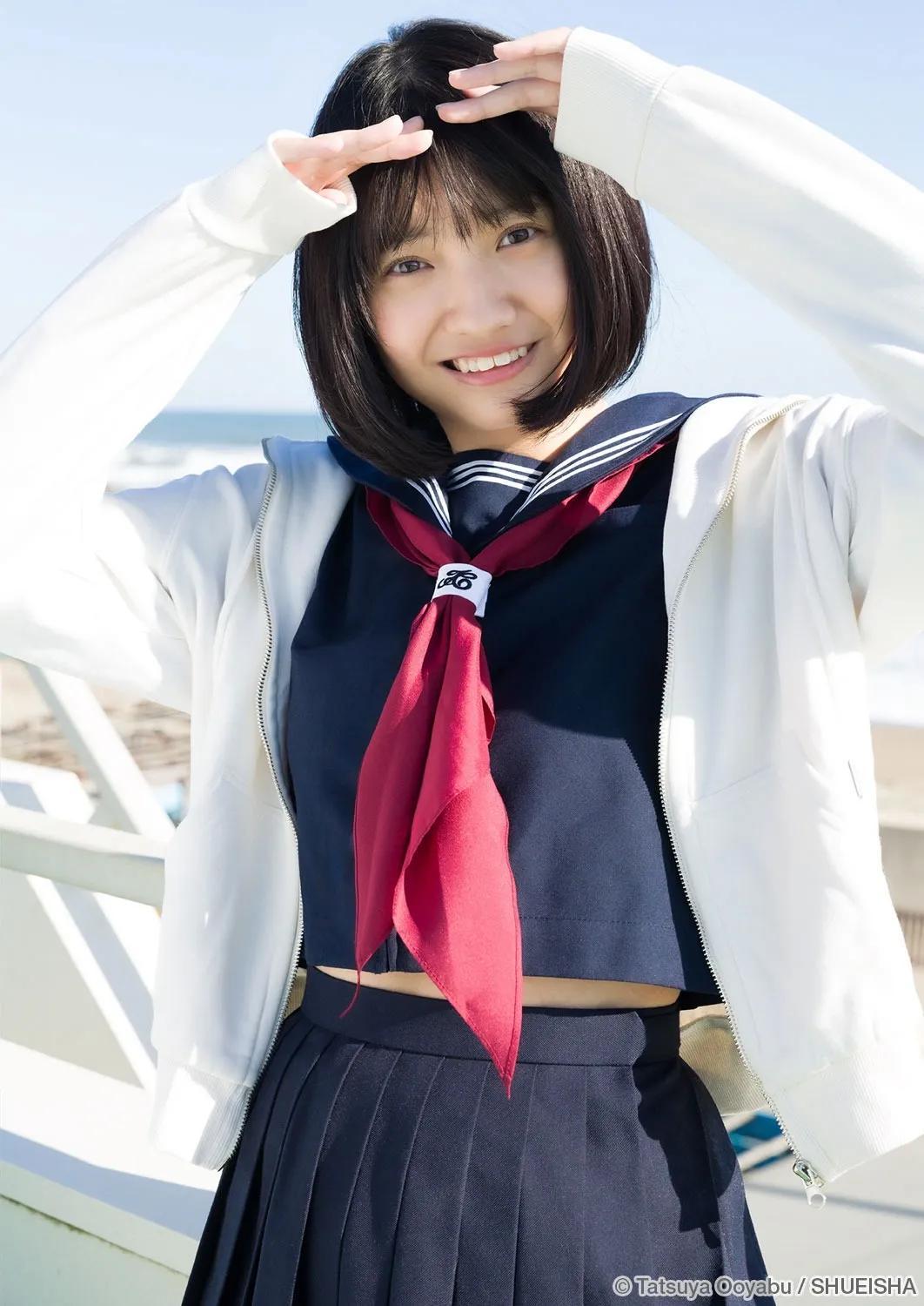 石井优希 [Young Jump] 周刊ヤングジャンプ 2023.01.15 No.03(13)