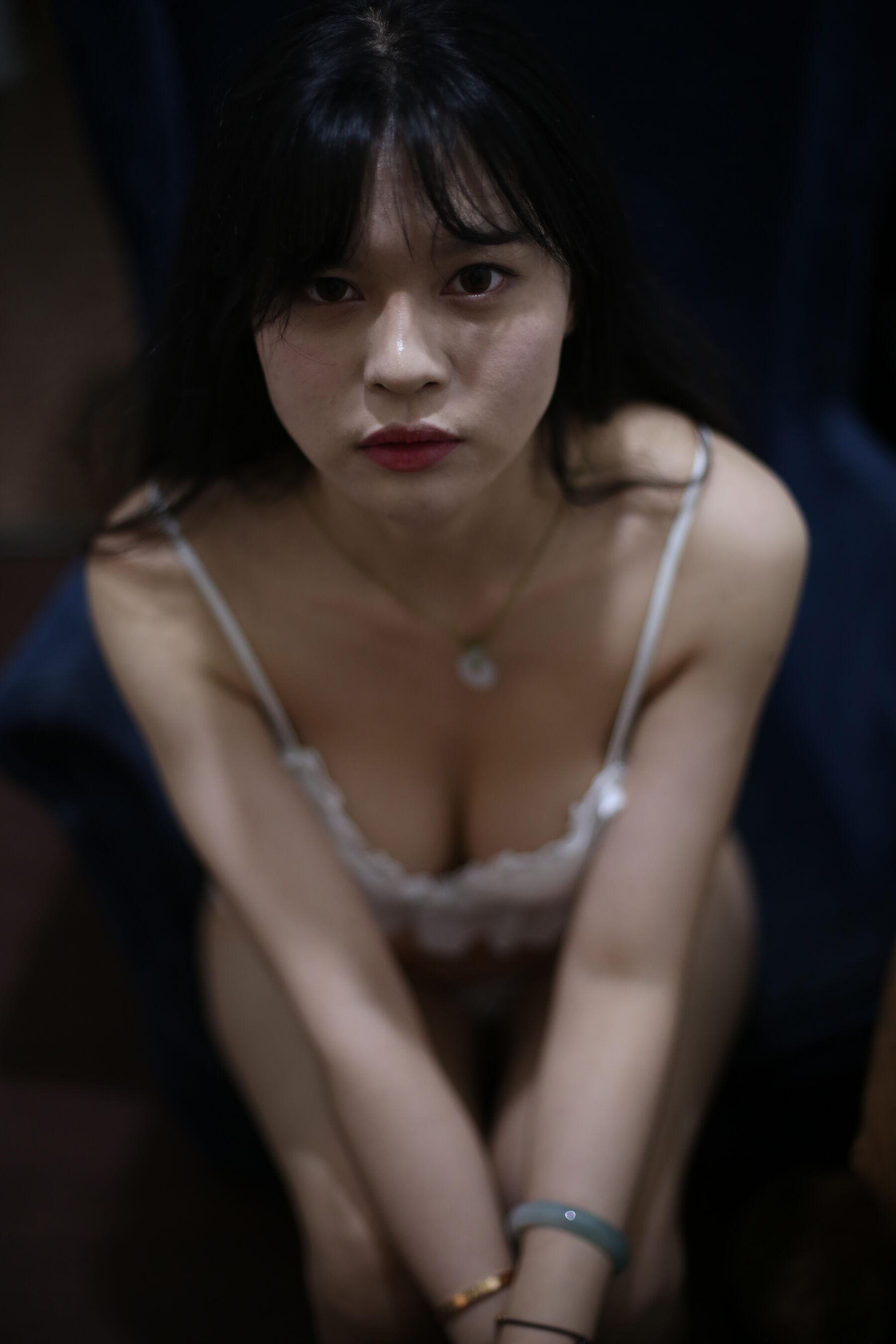 国模套图 国模琅琊大尺度人体私拍套图(34)