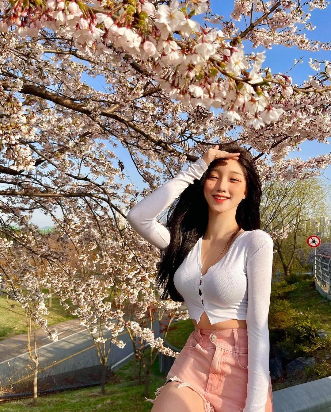 [推特美女]@hannkyvng(45)