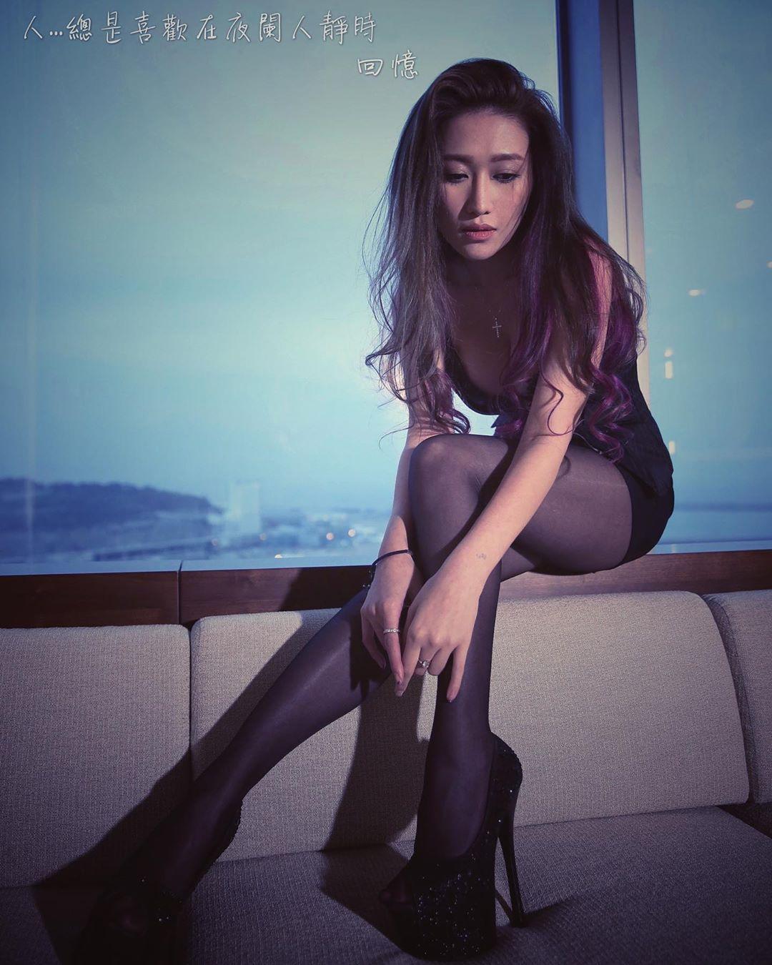 这位美女好像是诗人一样 伍淑怡(3)