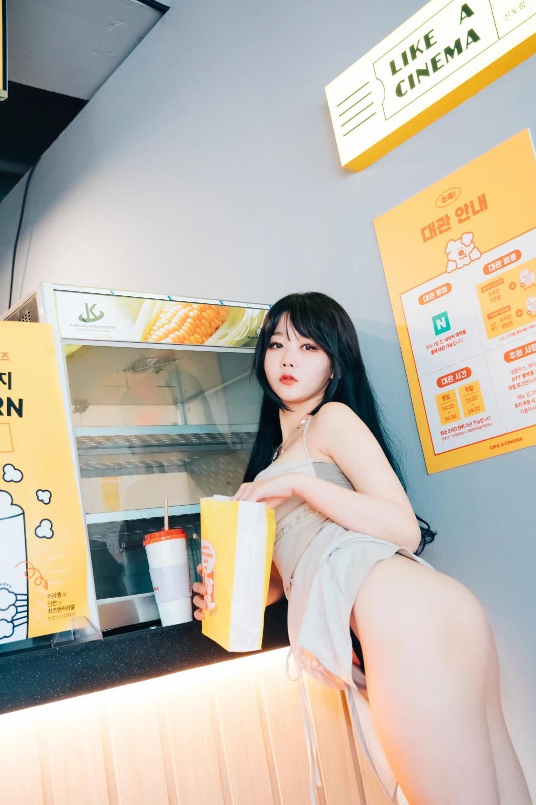 [Loozy] Zia (지아) - XXX in The Theater (47P)(46)