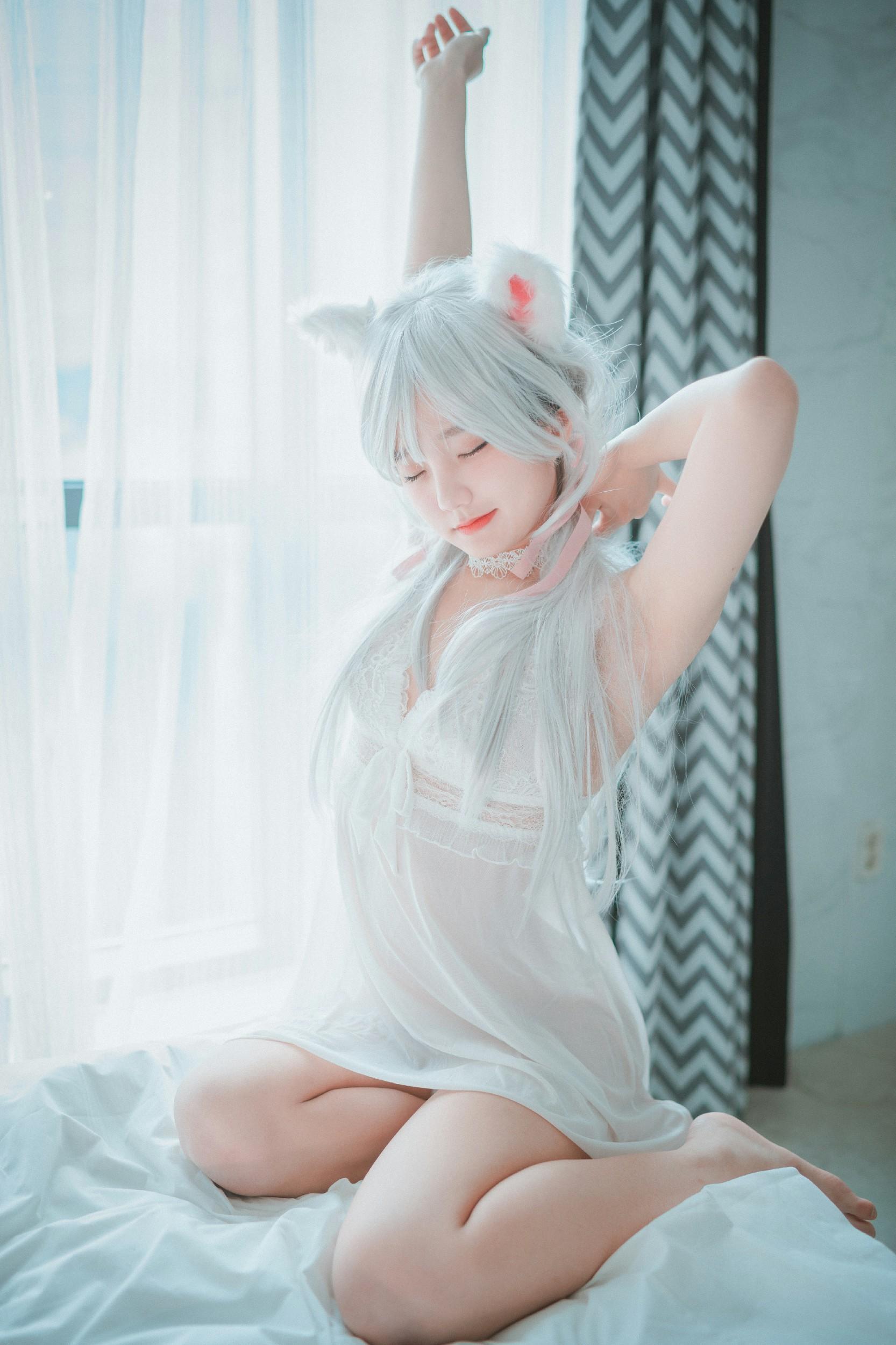 DJAWA Photo - Jeong Jenny (정제니) - Schwarz und Wei Katzenmädchen (Full Ver)(18)