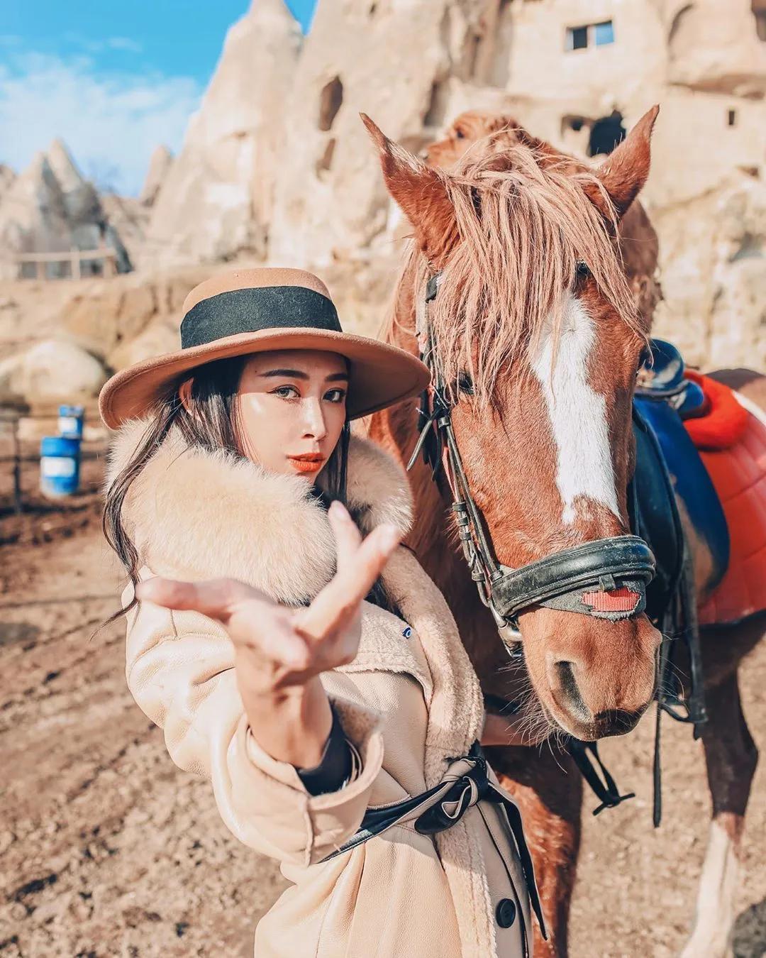 Angela步 著魅惑女人味 性感难以招架(1)