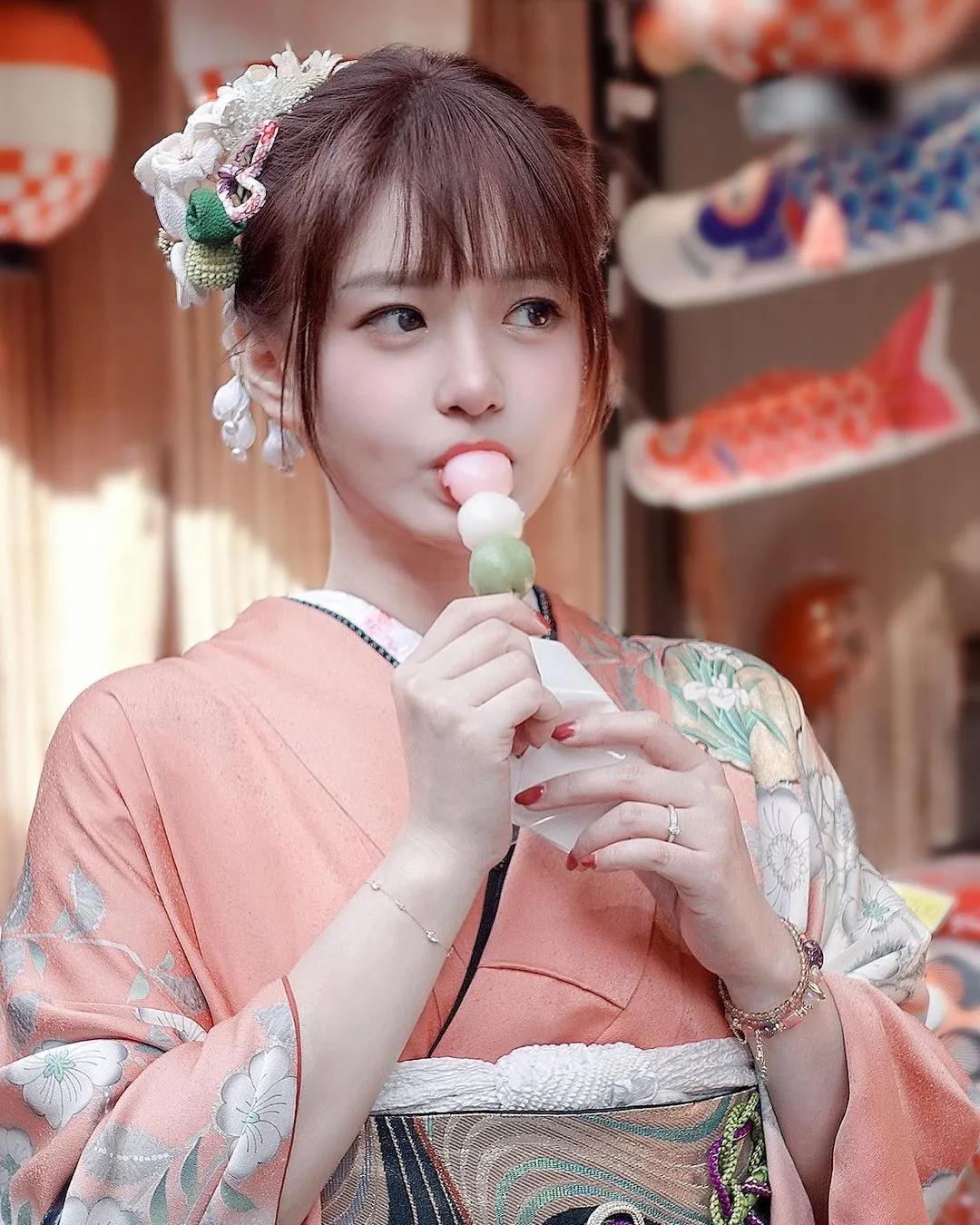 大眼正妹「王绪绪」超诱惑极上视角 身材火辣过分强大(7)