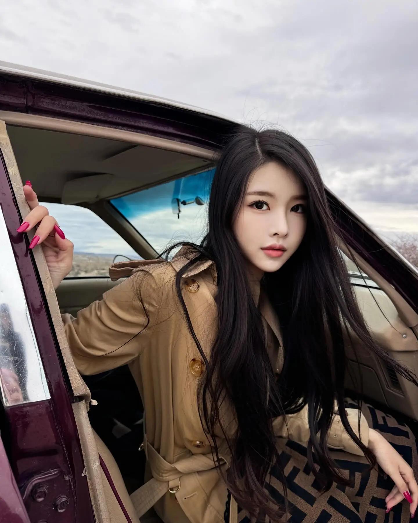 「Sooxiiy」超巨半球撑爆内衣！(6)