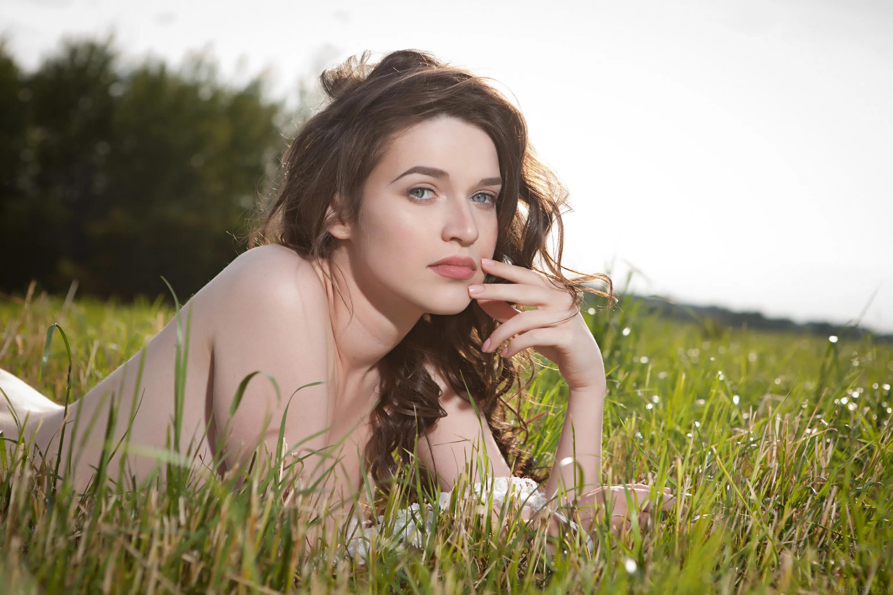 Serena Wood Fantima(116)