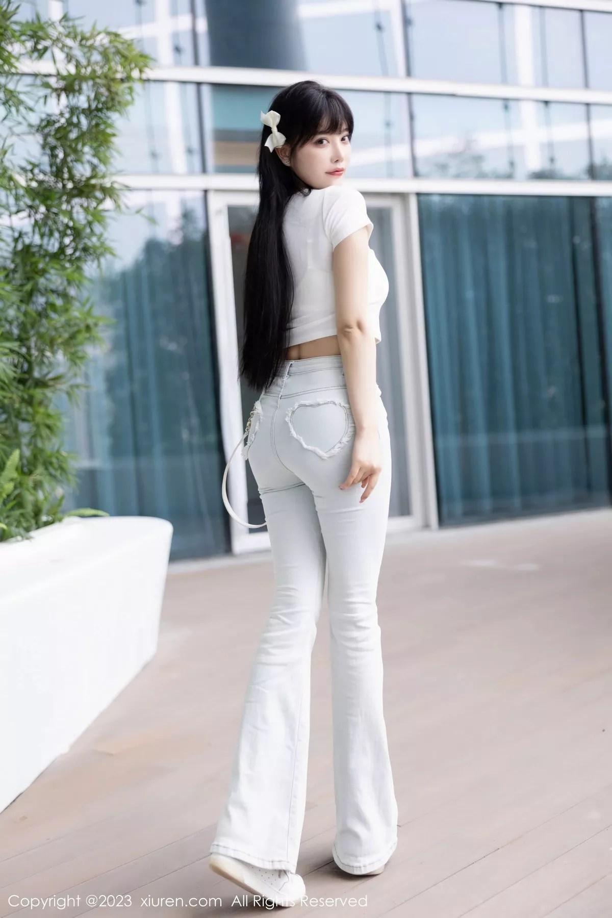 [XiuRen秀人网]第6707期杨晨晨写真(11)