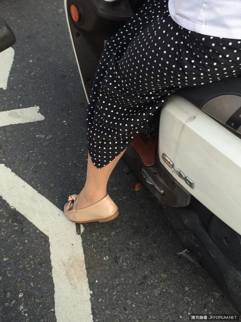 都是神奇布裙惹出来的-02(2)