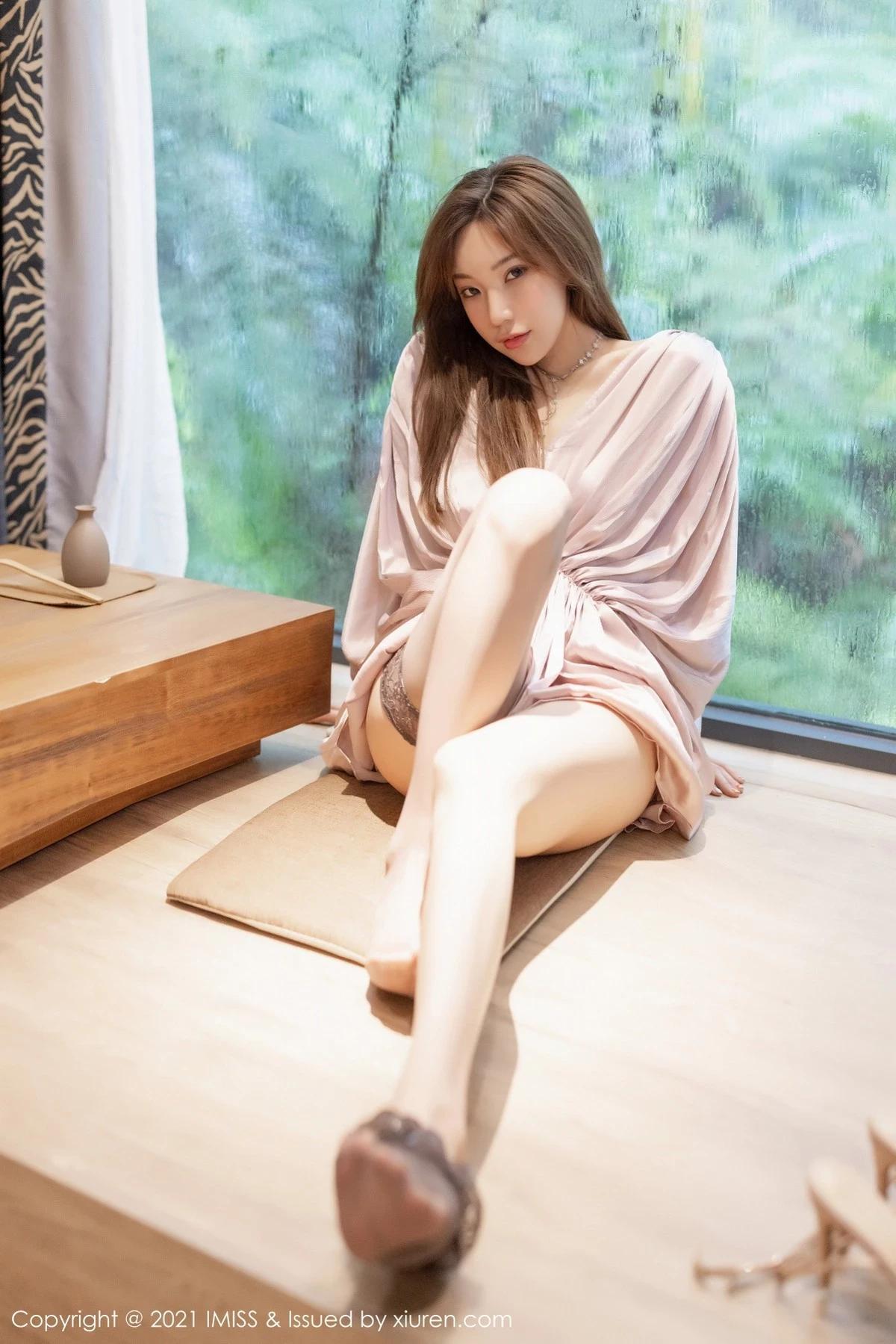 [IMISS愛蜜社]Vol.640_女神小狐狸Kathryn心愿旅拍私房性感內衣秀完美身材誘惑寫真61P(23)