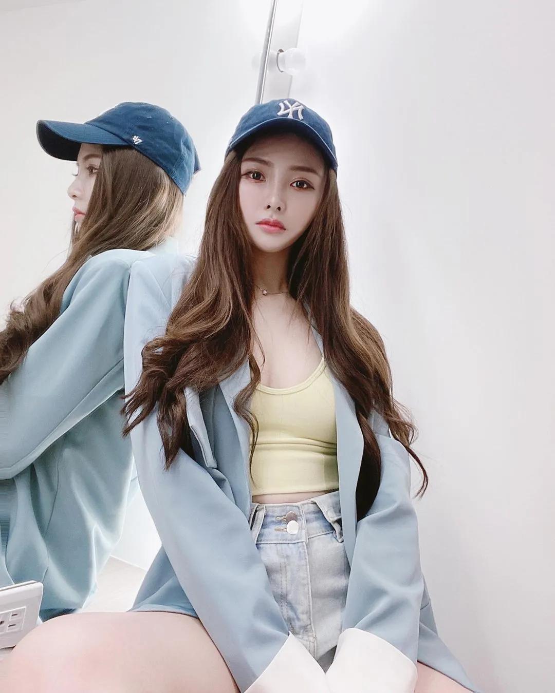 冷艳高颜值正妹偲思 让粉丝都好想征服这座冰山！(17)