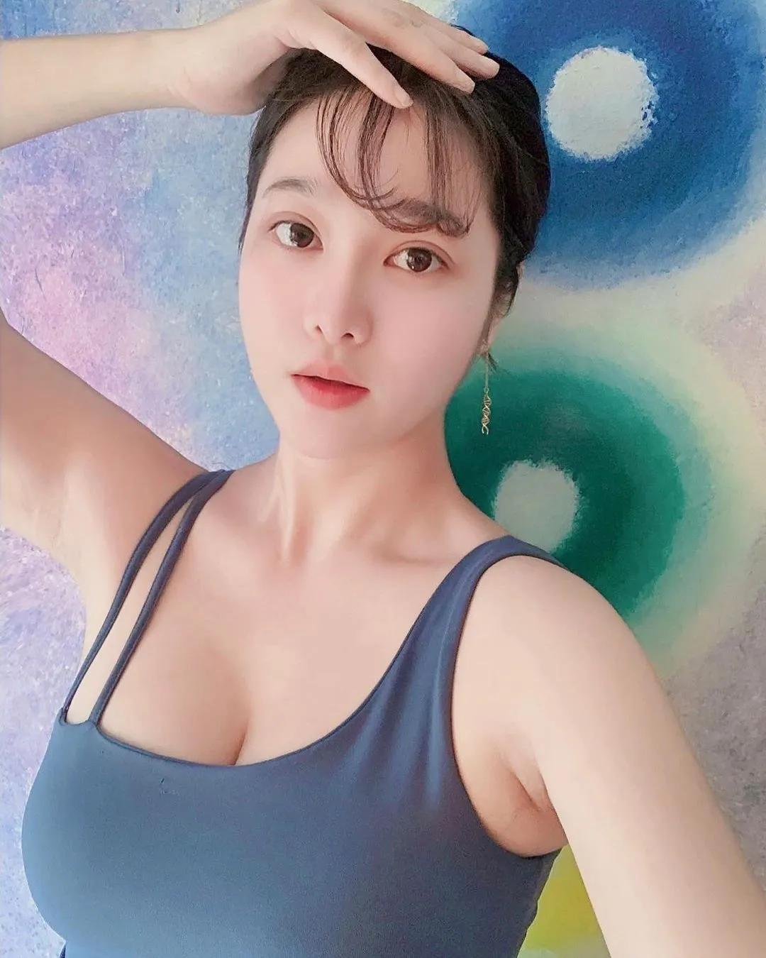 铁粉「国旗妹」无奈：只能面对民主结果.....(4)