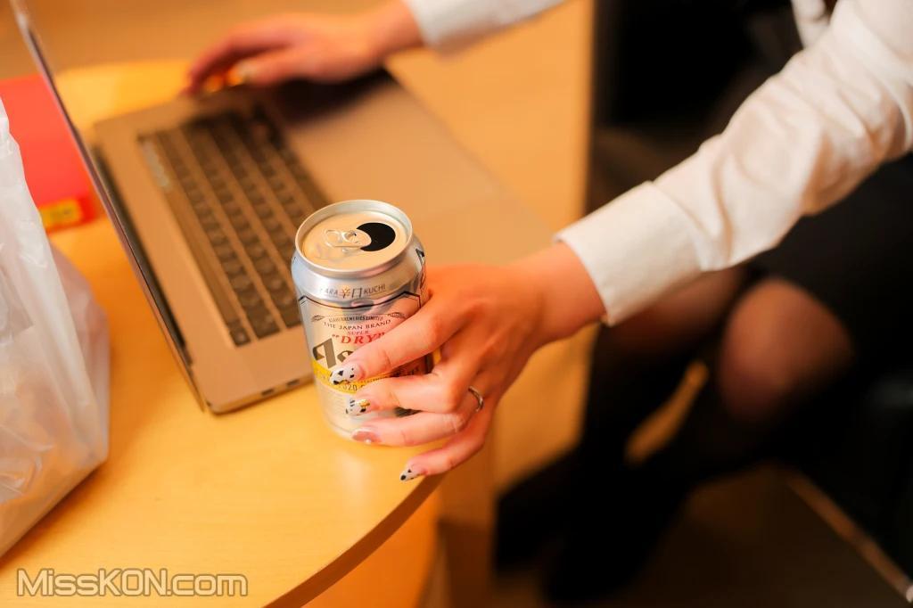 Coser@いくみ (193iKkyu3): いくみ先輩とまさかの相部屋宿泊 (234 photos)(227)