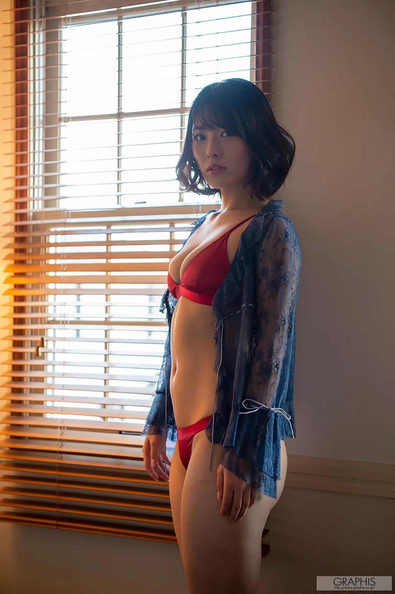 小泉ひなた First Gravure(95)