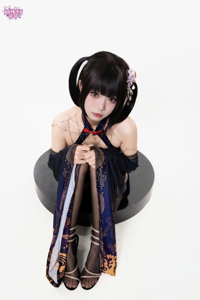 [Cosplay] 柒柒要乖哦 碧蓝航线 紫电(1)