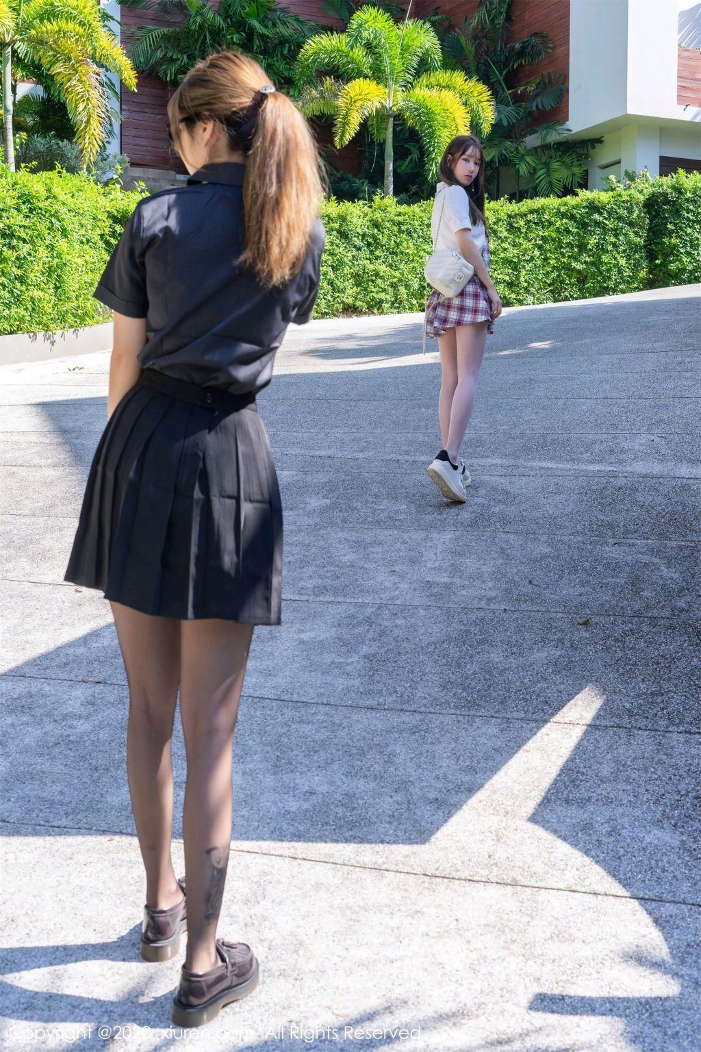 XIUREN No.1967: Wang Yu Chun (王 雨 纯) & Zhou Yuxi (周 于 希 Sandy) (92 pictures)(72)