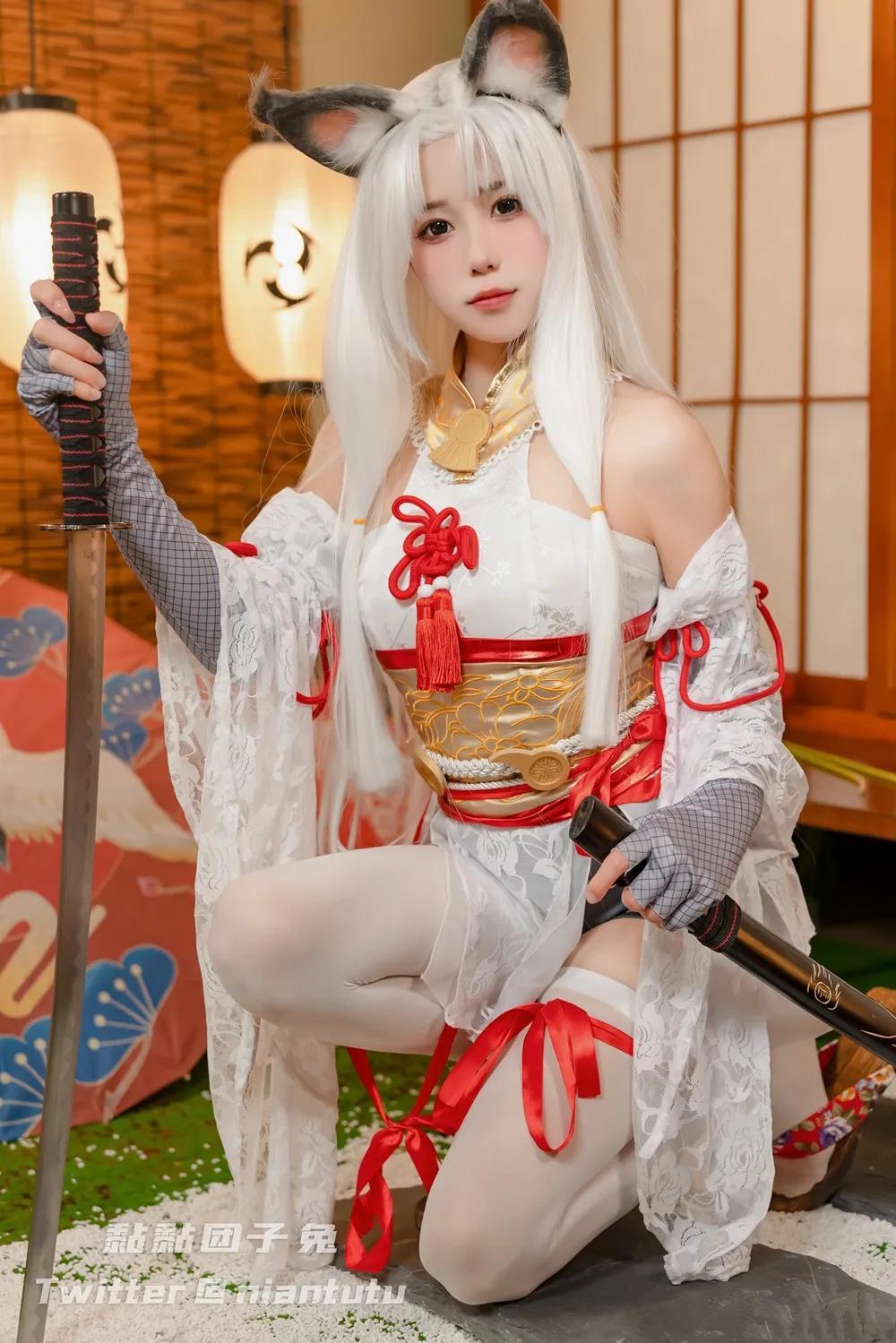 [2023-03-19] 黏黏团子兔 - 白丝胡桃(7)