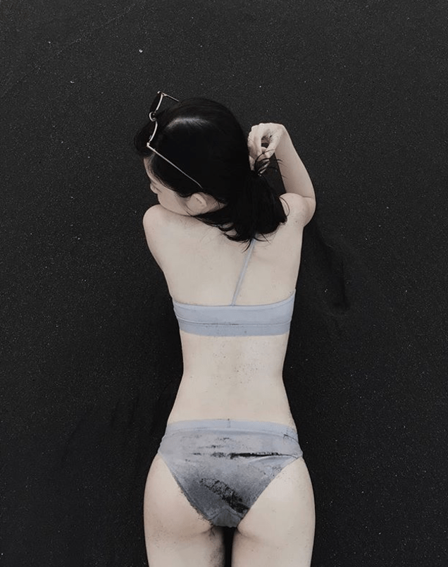 「质感美女」仙气逼人！小露性感走在时尚尖端的小龙女！-小湿妹图(19)