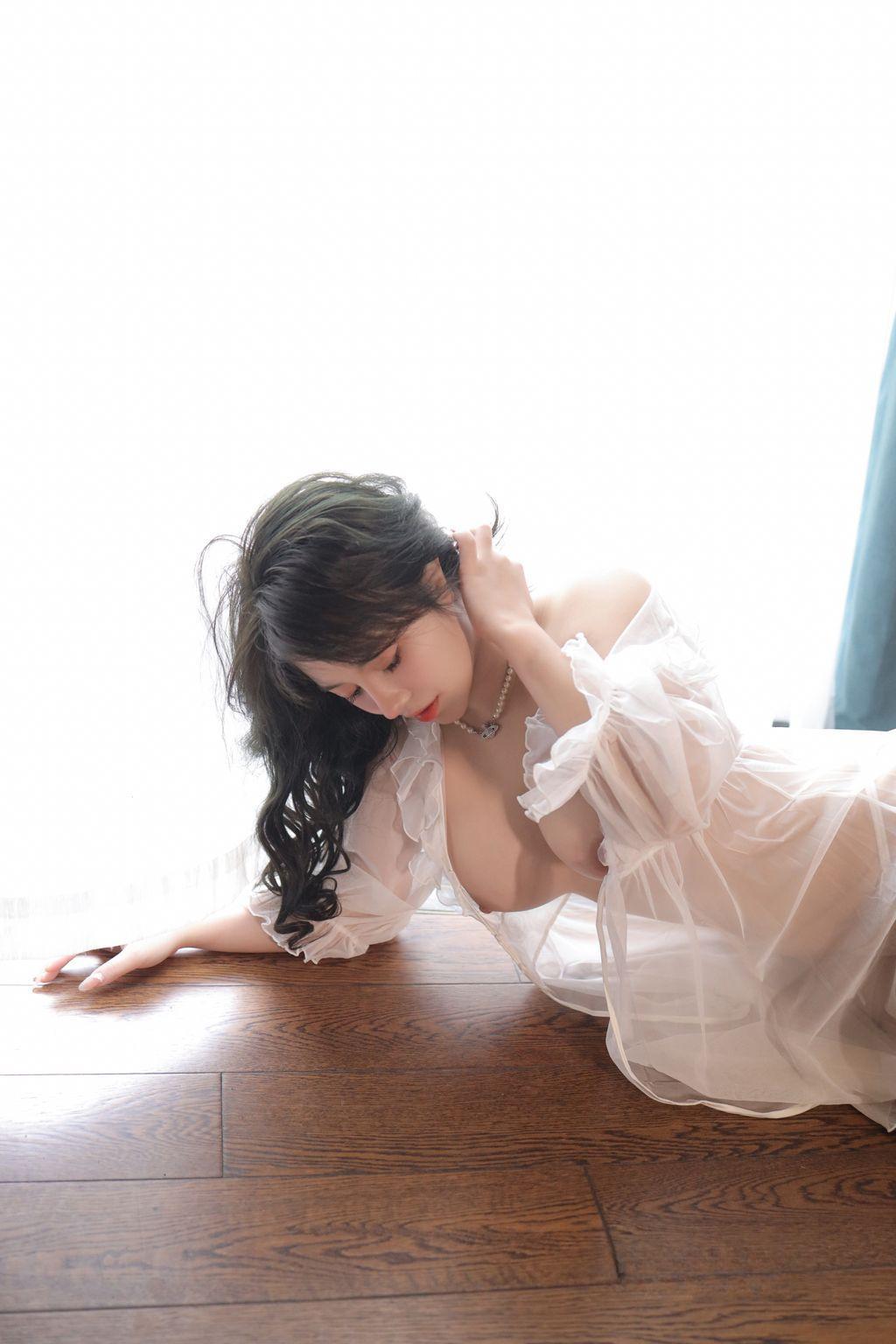 [XR Uncensored] 沈思怡: 性感薄纱 (71 photos)(50)