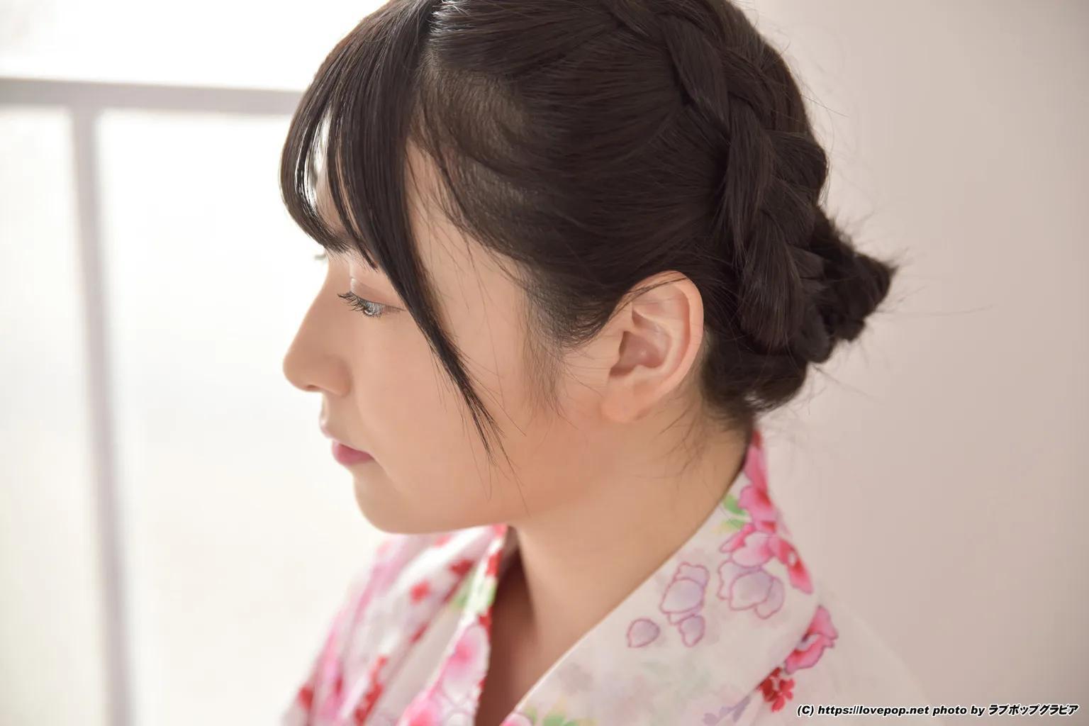 平野もえ 浴衣藏下稚嫩身材引人遐想(19)