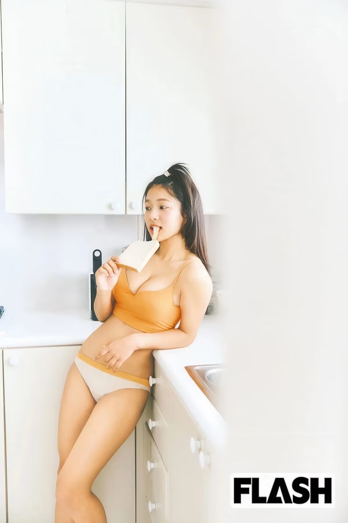 Karina Nizisaki 虹咲カリナ, FLASH 2026.02.03 (フラッシュ 2026年02月03日號)(14)