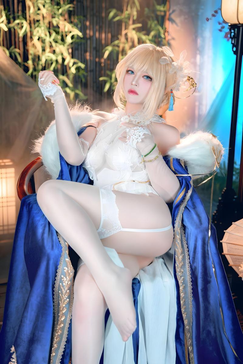 [Cosplay] 半半子 贞德 灯花祝装圣女 灯火佳期(8)