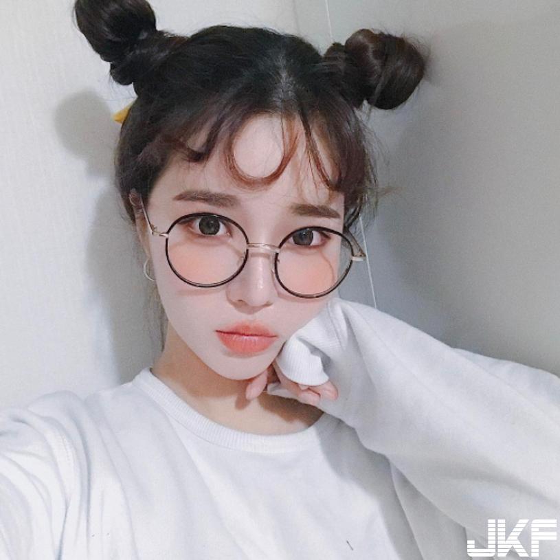 韩国「真人版芭比」！洋娃娃外型超甜美，好让人心动喔～-小湿妹图(10)