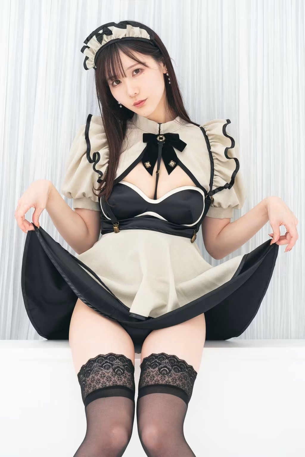 Coser@けん研 (けんけん)： 観賞用フェチメイド (55 photos) - ( Page 1 / 3 )(21)