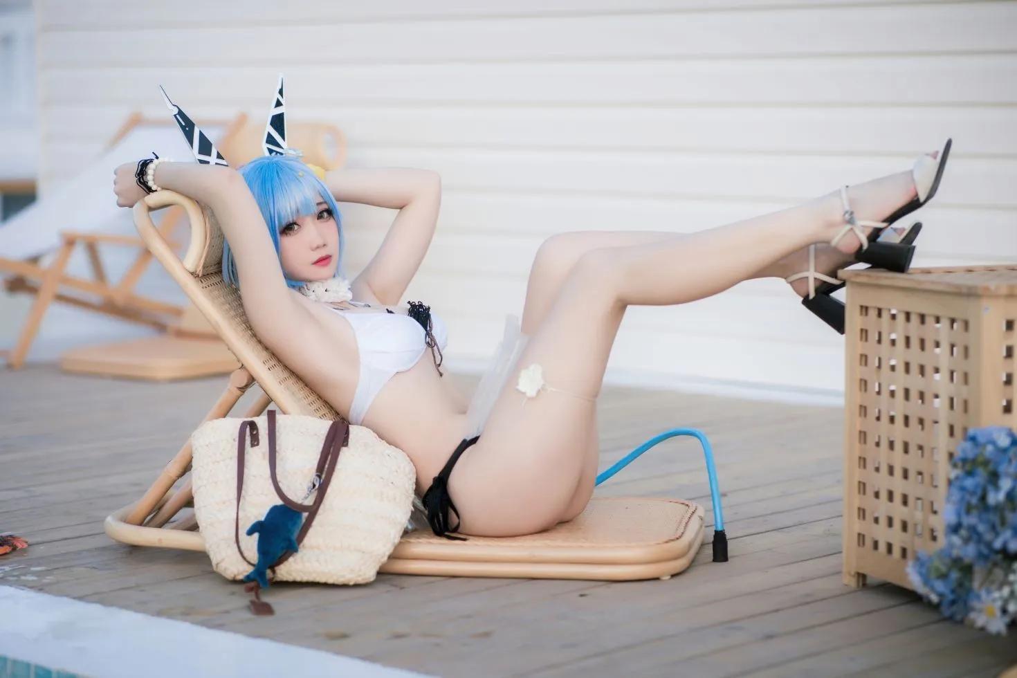 焖焖碳 加斯科涅泳装(18)