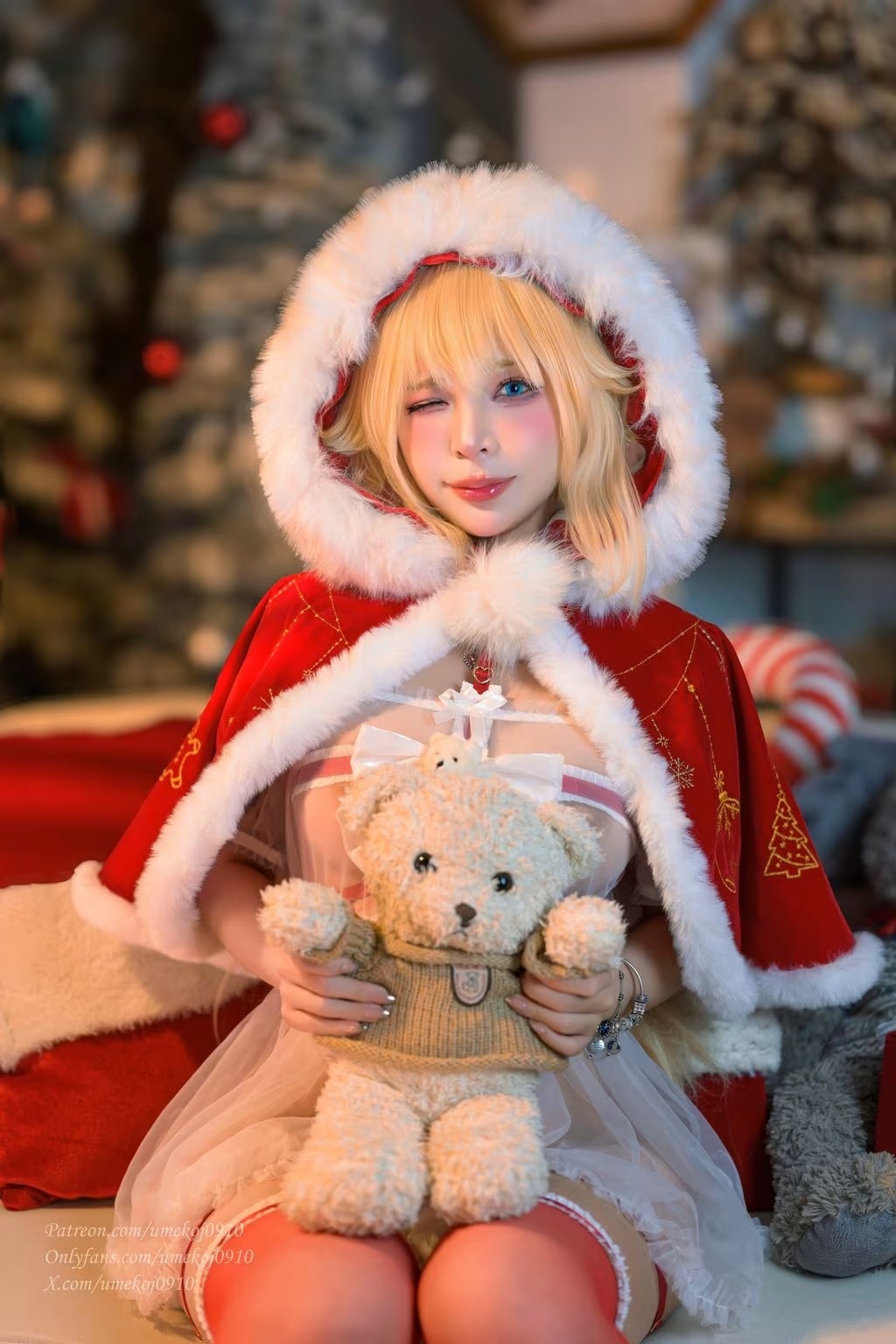 Coser@UmekoJ： Merry Peach Super Mario (88 photos + 6 videos) - ( Page 1 / 5 )(11)
