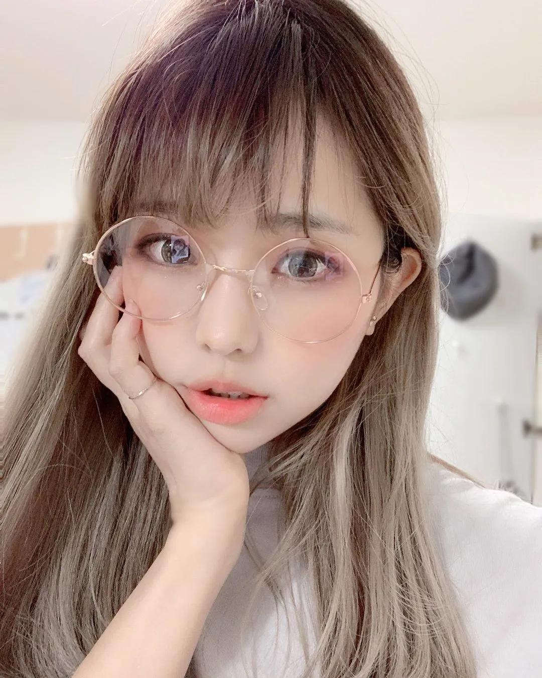 Ely 颜值高又甜...往下一看✗✗很紧(10)