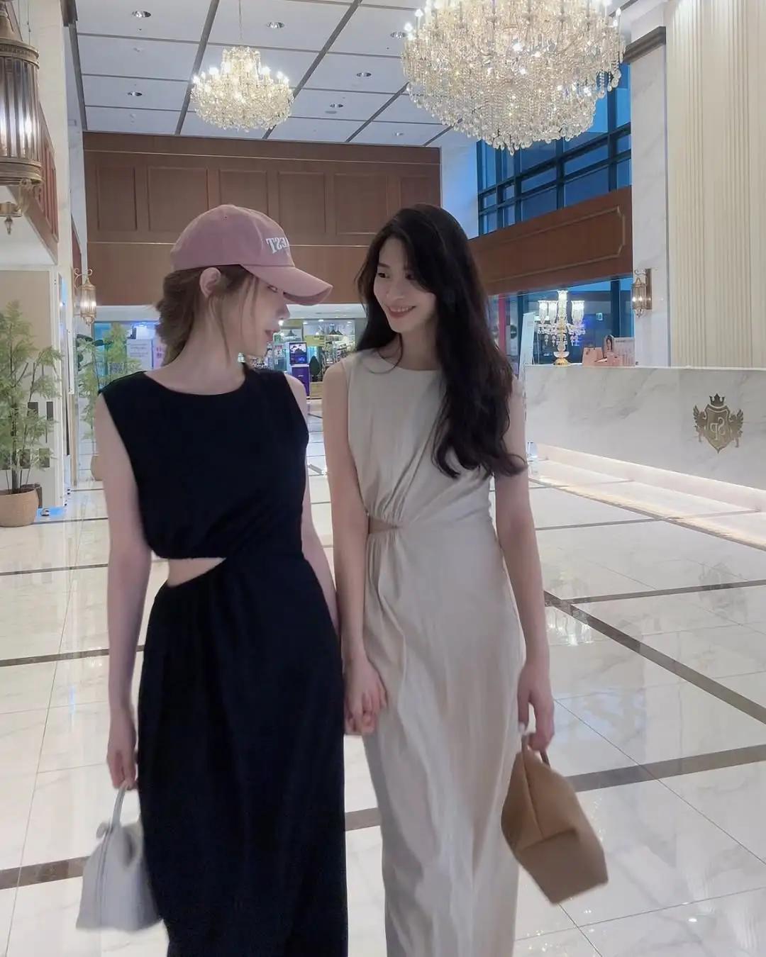 腰线完美 「刘_慕洁」空灵系美女 诱惑深沟太邪恶(18)