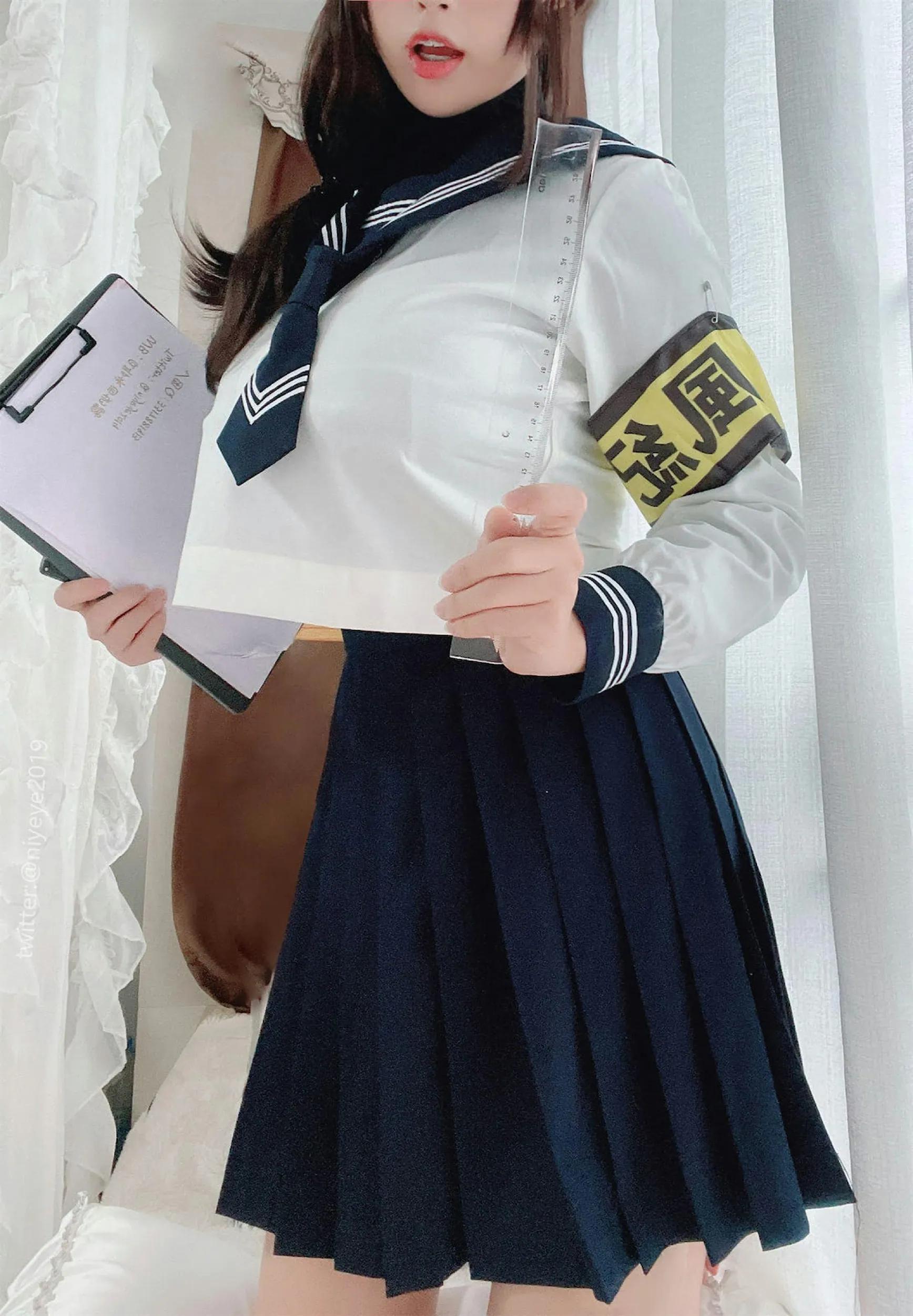 微博Cos网红@白烨(耶米西奶露) - 风纪委员(20)