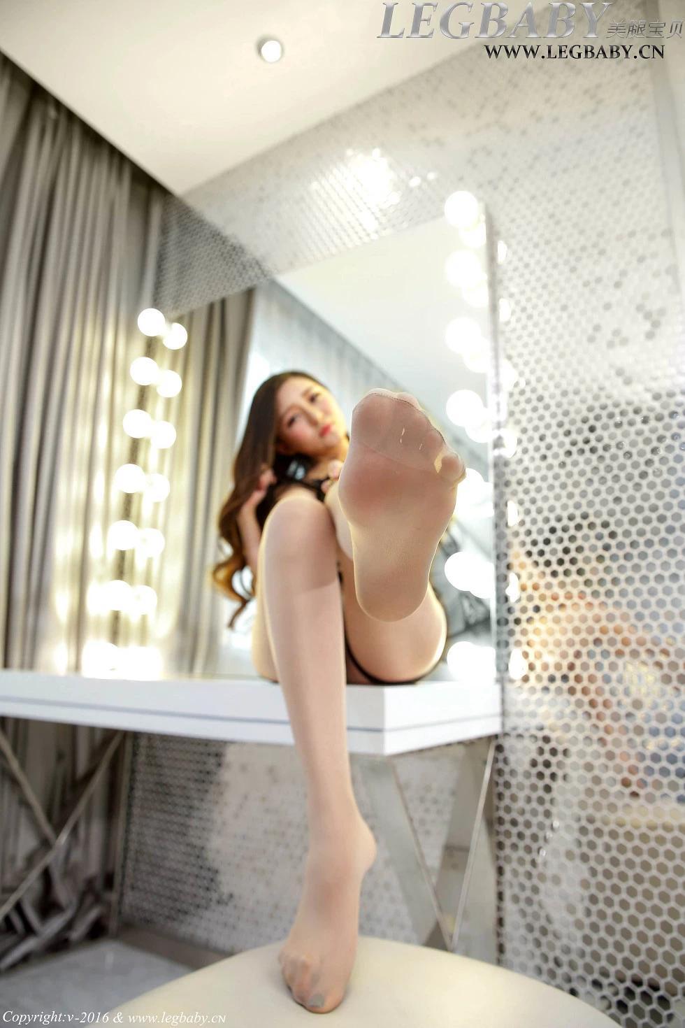 [LEGBABY美腿寶貝]Vol.016_嫩模凱竹黑色蕾絲情趣內衣露豪乳遮點誘惑寫真53P(36)