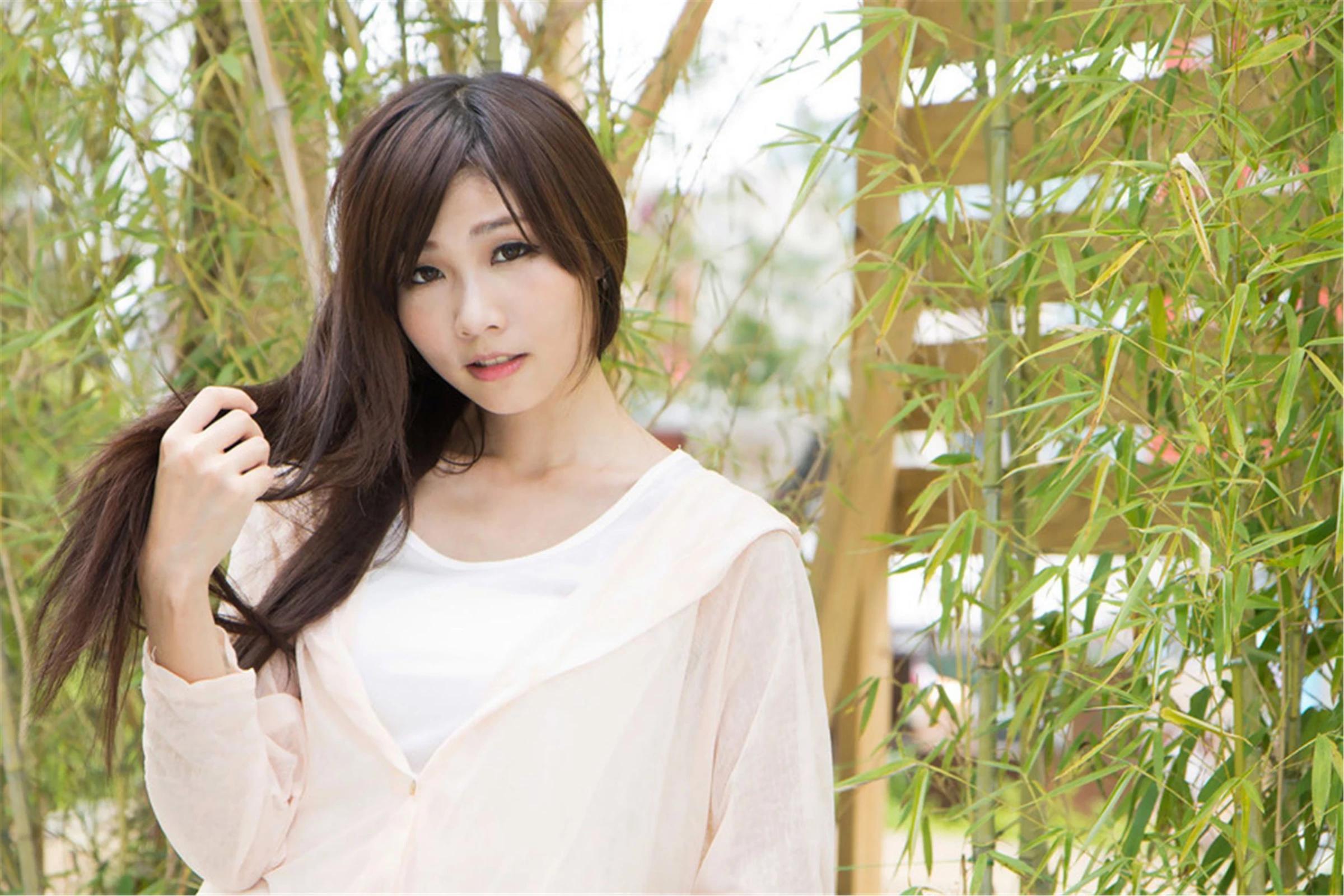 [Beautyleg番外篇] Chu张雅筑 - 邻家有女初长成写真套图(44)