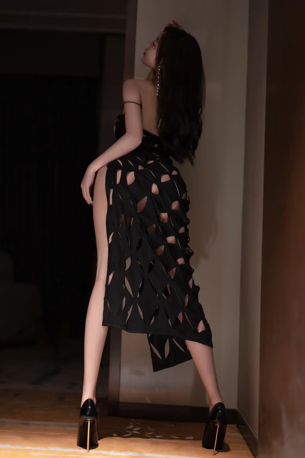 [內購無水印] Yang Chen Chen (楊晨晨Yome)： 秀人網模特 情趣黑絲 (102 photos) - ( Page 1 / 6 )(36)