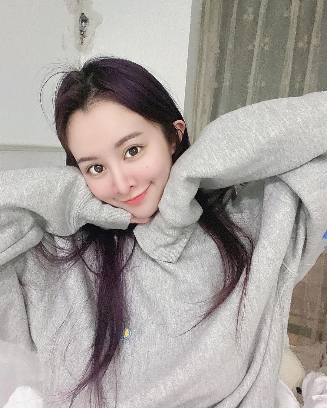 不用开口就饱了！「傅子宁」用餐自备大杯鲜奶，饱满两袋比任何美食还可口！(4)