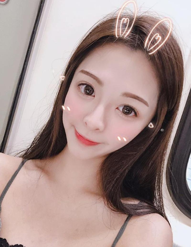 甜美火辣「外科助手」ashley～手术服下简直生命奇迹 病人看到都要心跳回升了！(22)