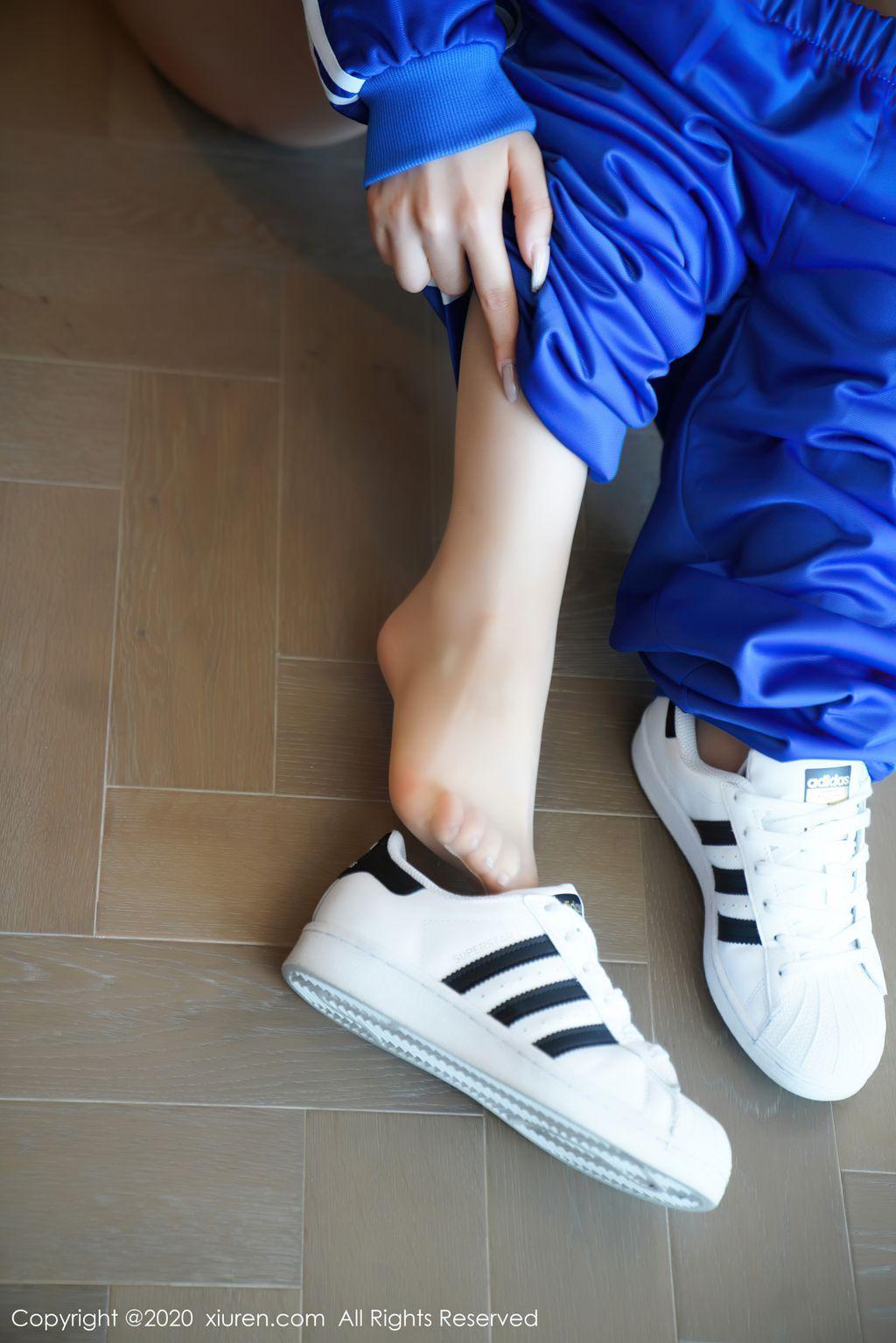 XIUREN No. 2586: 萌 汉 药 baby (49 photos)(41)